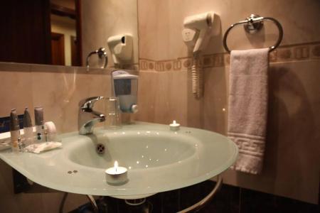 Anastazia Luxury Suites & Spa - 7