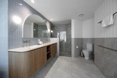 Oceana On Broadbeach - 200