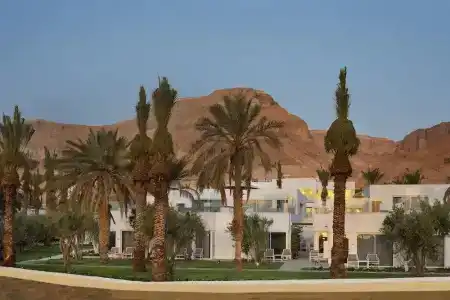 Milos Dead Sea - 16