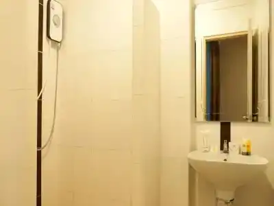 The Grand Residence - 7
