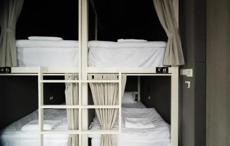 Issara by D Hostel - 46