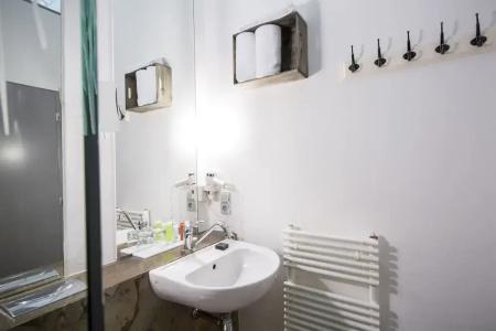 Sophie's Hostel - 96