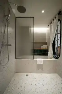 a&Em 280 Le Thanh Ton & Spa - 124