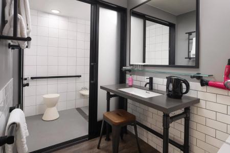 Moxy Tokyo Kinshicho By Marriott - 9