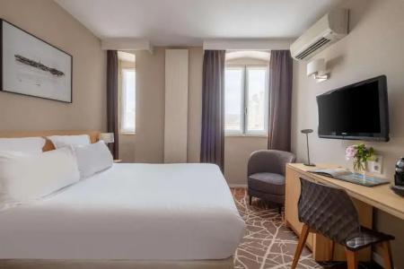 Best Western Grand Francais - 89