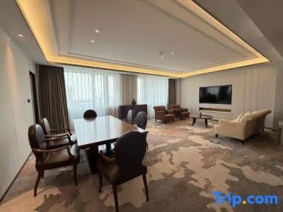 Tianjin Saixiang - 182
