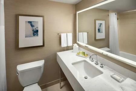 Hilton Boston Logan Airport - 66