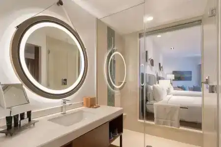 Hyatt Centric Waikiki Beach - 69