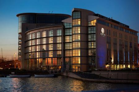 Doubletree By Hilton London Excel - 0