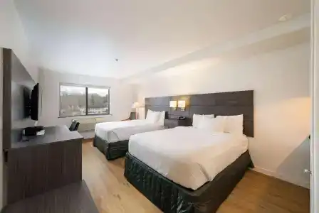 Baymont INN & Suites by Wyndham - 2