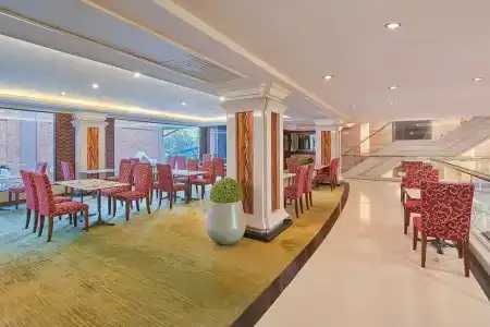 Floral · Dolphin Circle Pattaya - 31
