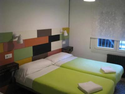 Barri Antic Hostel & Pub - 31