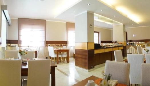 Suites & Residence - 43