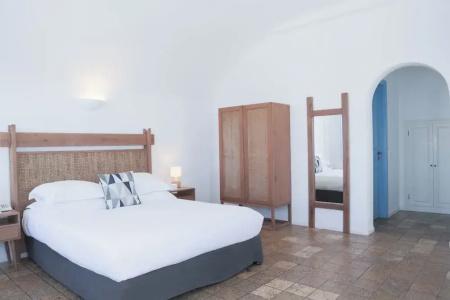 Pantelia Suites - 228