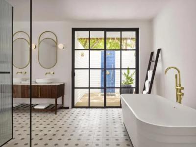 Paradise Island Resort & Spa - 78