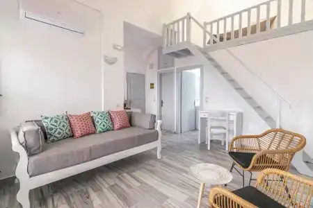Phaos Santorini Suites - 204