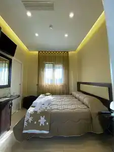 Grand Royal - 11