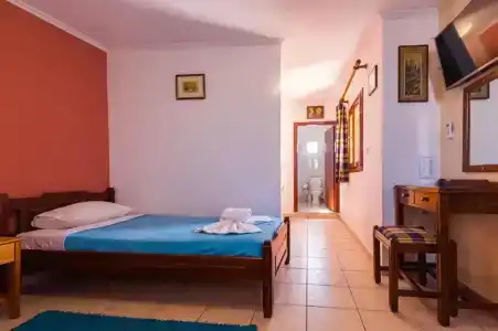 Poco Loco Bed & Breakfast - 29