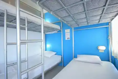 OYO 1054 Phuket Backpacker Hostel - 39