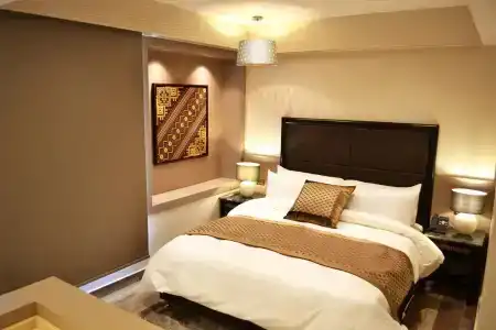 Ambassador, a Boutique - 2