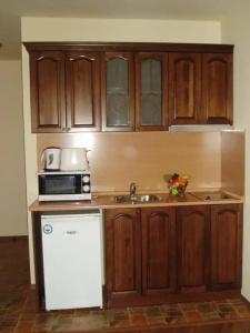 Guest House Mountain Romance & Free Sauna and Steam Bath - 69