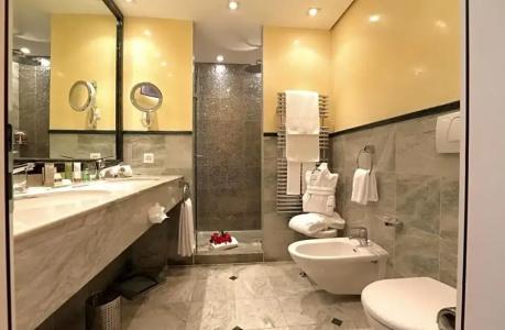 Eden Roc - The Leading Hotels of the World - 84