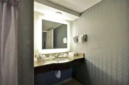 Homewood Suites by Hilton - 8
