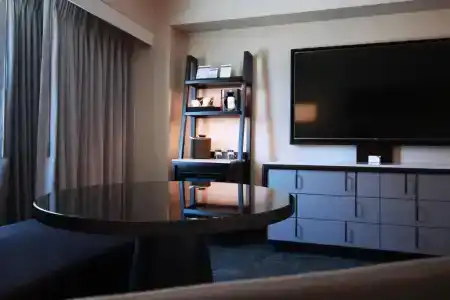 Hyatt Regency - 28