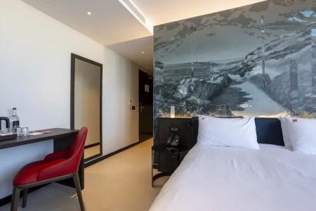 Melior Boutique - 1