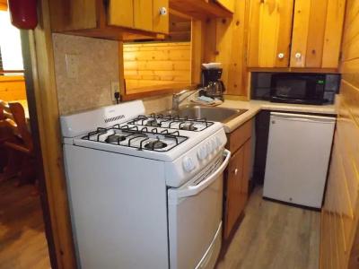 Arizona Mountain Inn & Cabins - 19