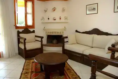To Pithari - 30