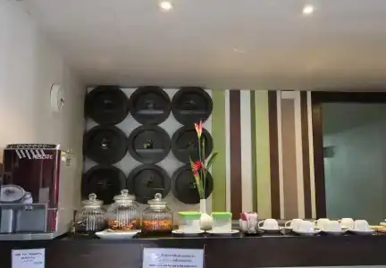Sala at Hua Hin Serviced Apartment & - 8