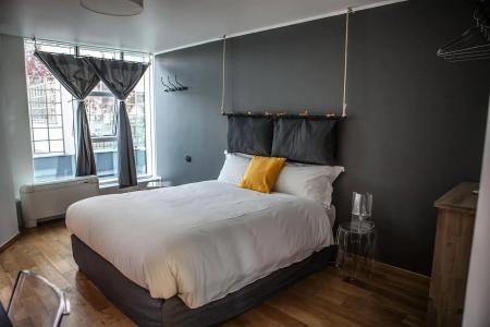 b&b Too Cute 2b Str8 - 37