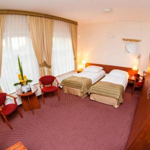 Logos - 34