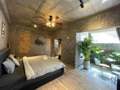 Lucas Inn - 57