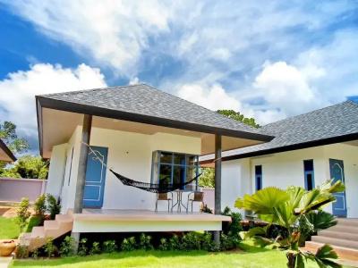 Perennial Resort - 75