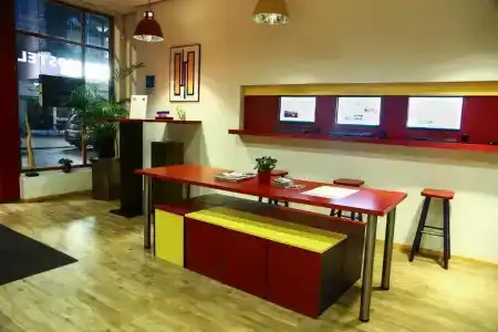 Bud Gett Hostels - 12