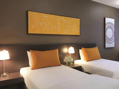Adina Apartment Airport - 2