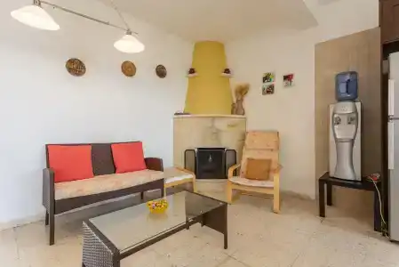 Yiangos House - 16