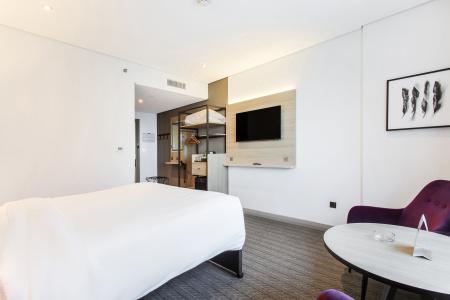 Premier Inn Dubai International Airport - 41