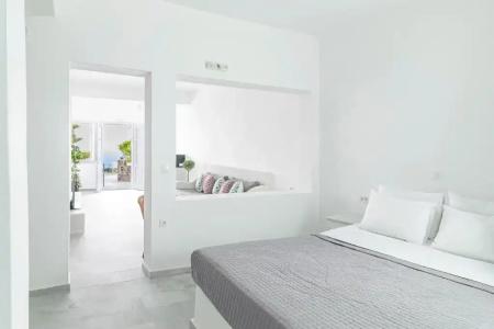 Phaos Santorini Suites - 84