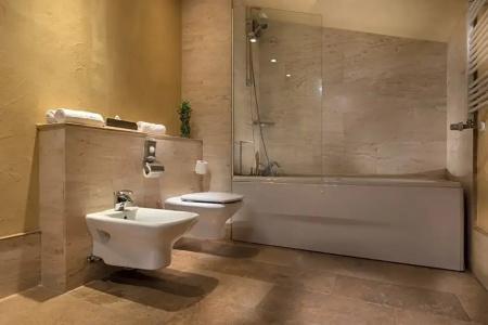 Rosslyn Thracia Sofia - 102