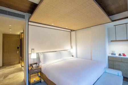 The Sifang Nanjing, Autograph Collection - 58