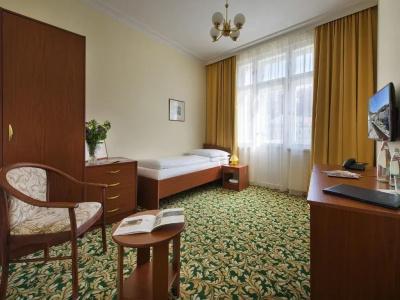 Ea Elefant - 29