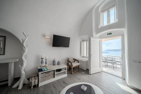 Angel Luxury Suites - 100