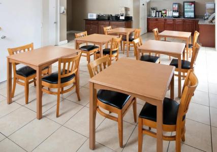 Roy Inn & Suites -Sacramento Midtown - 18