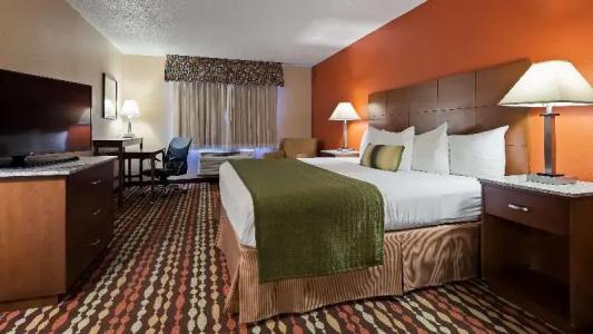 Best Western Ambassador Inn & Suites - 109