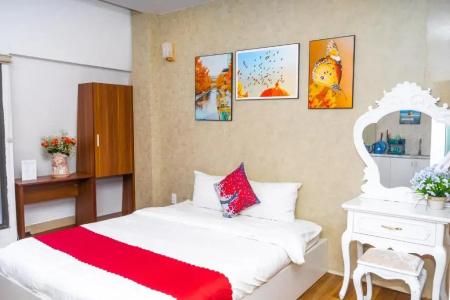 Ngan Pho Studio & - 226