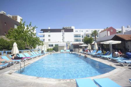 Tiana Beach Resort - 12