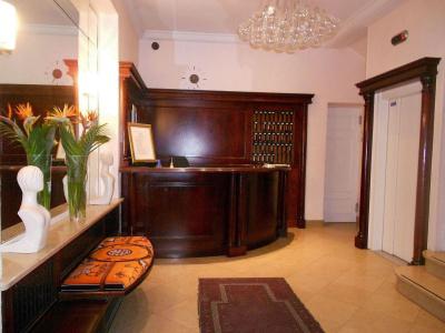 Maison Lutetia r (Ex Royal Lutetia) - 1